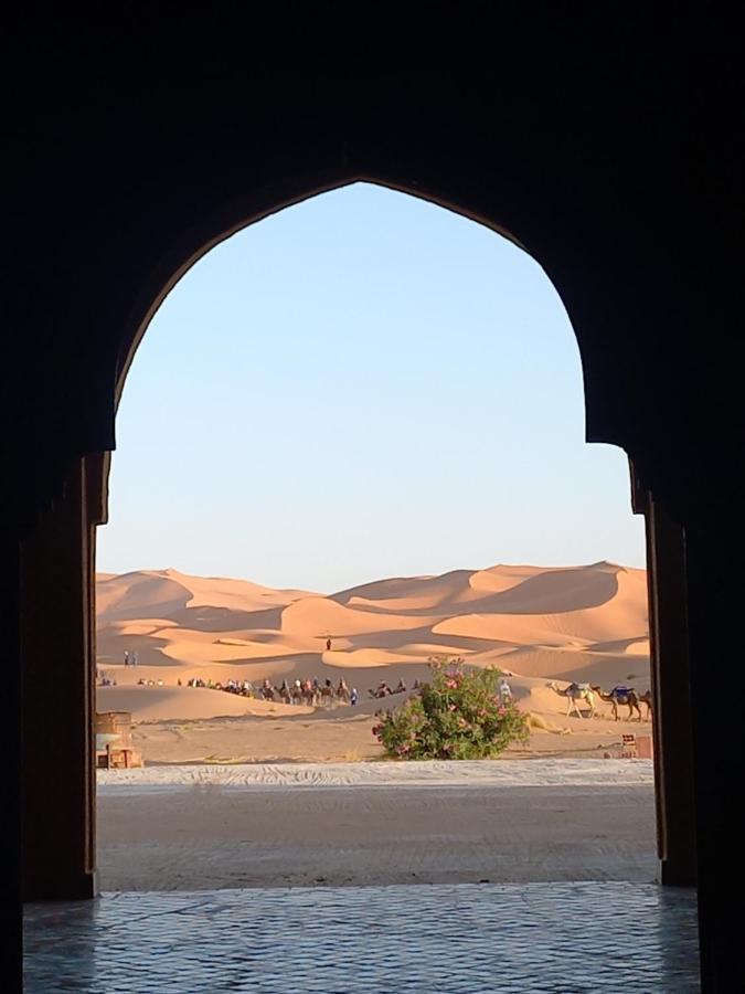 Hôtel Etoile Des Dunes Merzouga Exterior foto